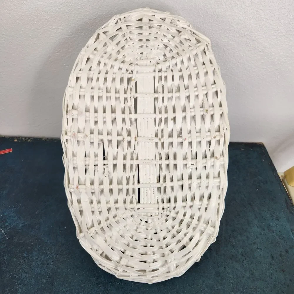 Vintage White Flat Wicker Gathering Basket With Handle Harvest Garden Farmhouse